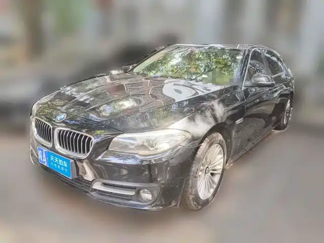 BMW 5 Series 2014 525Li Leading — фото 1