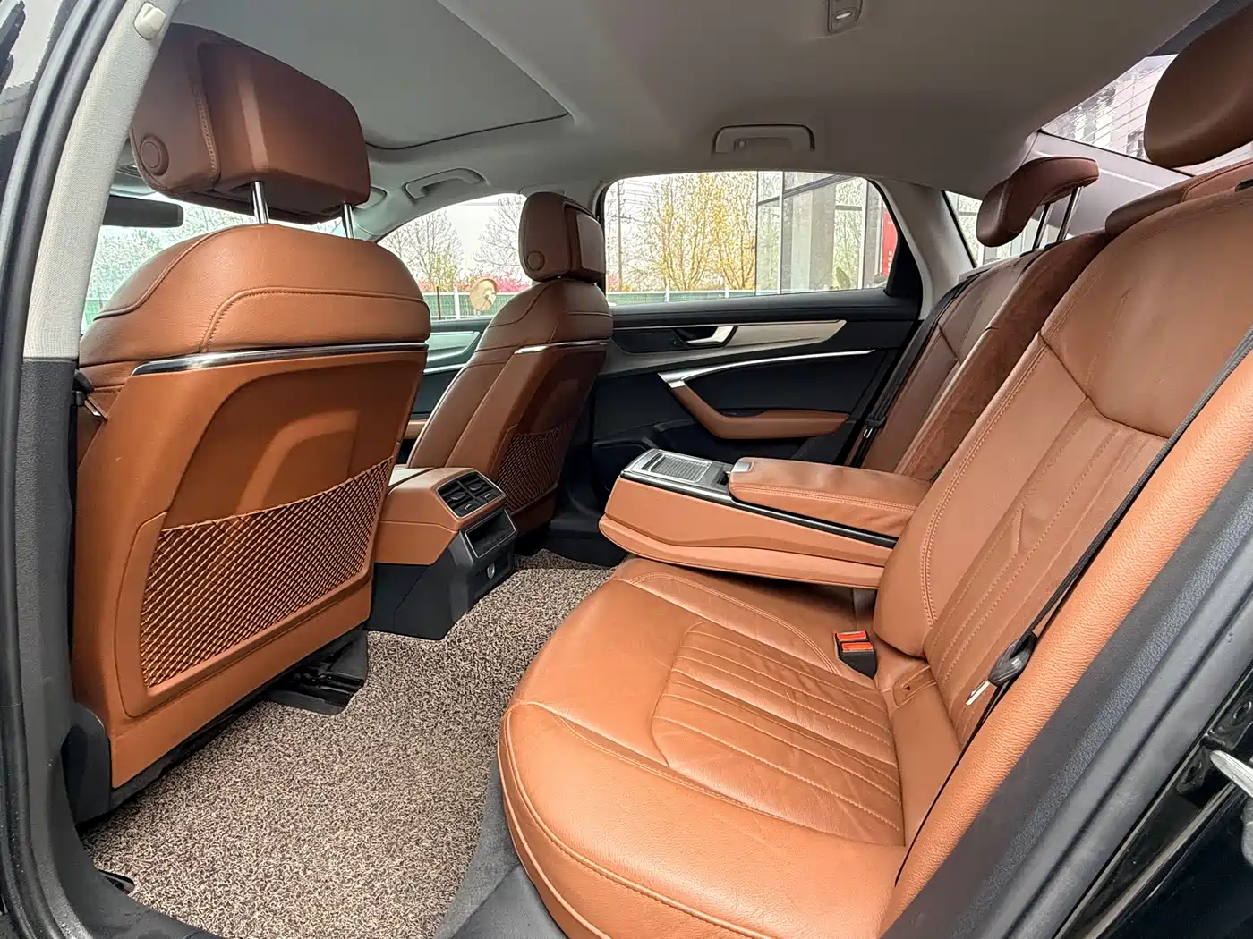 Audi A6L 2021 40 TFSI Luxury Elegance фото 6