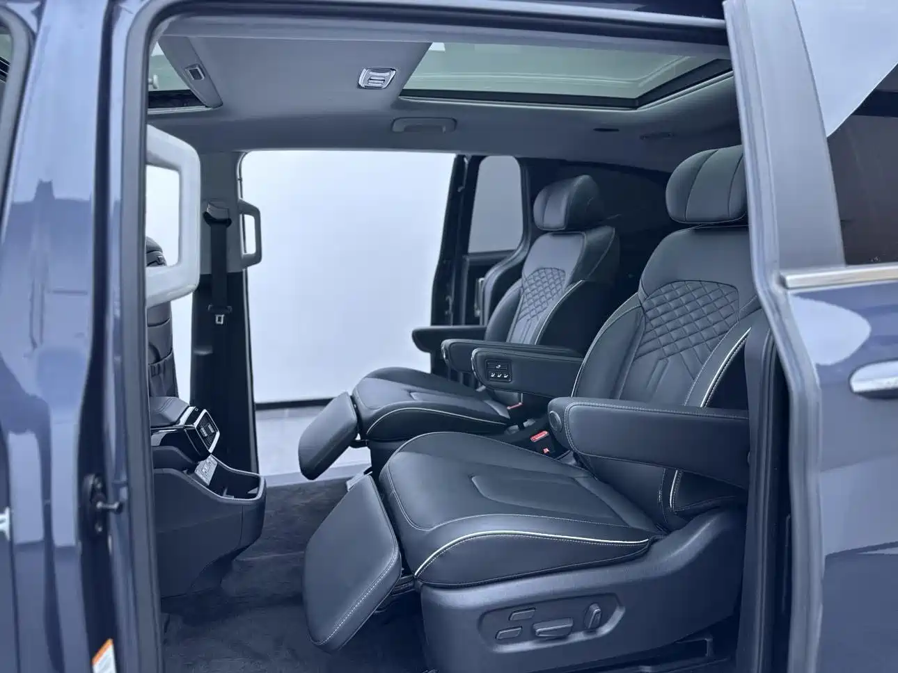 Hyundai Kustu 2024 2022 270TGDi Smart Love Flagship TOP