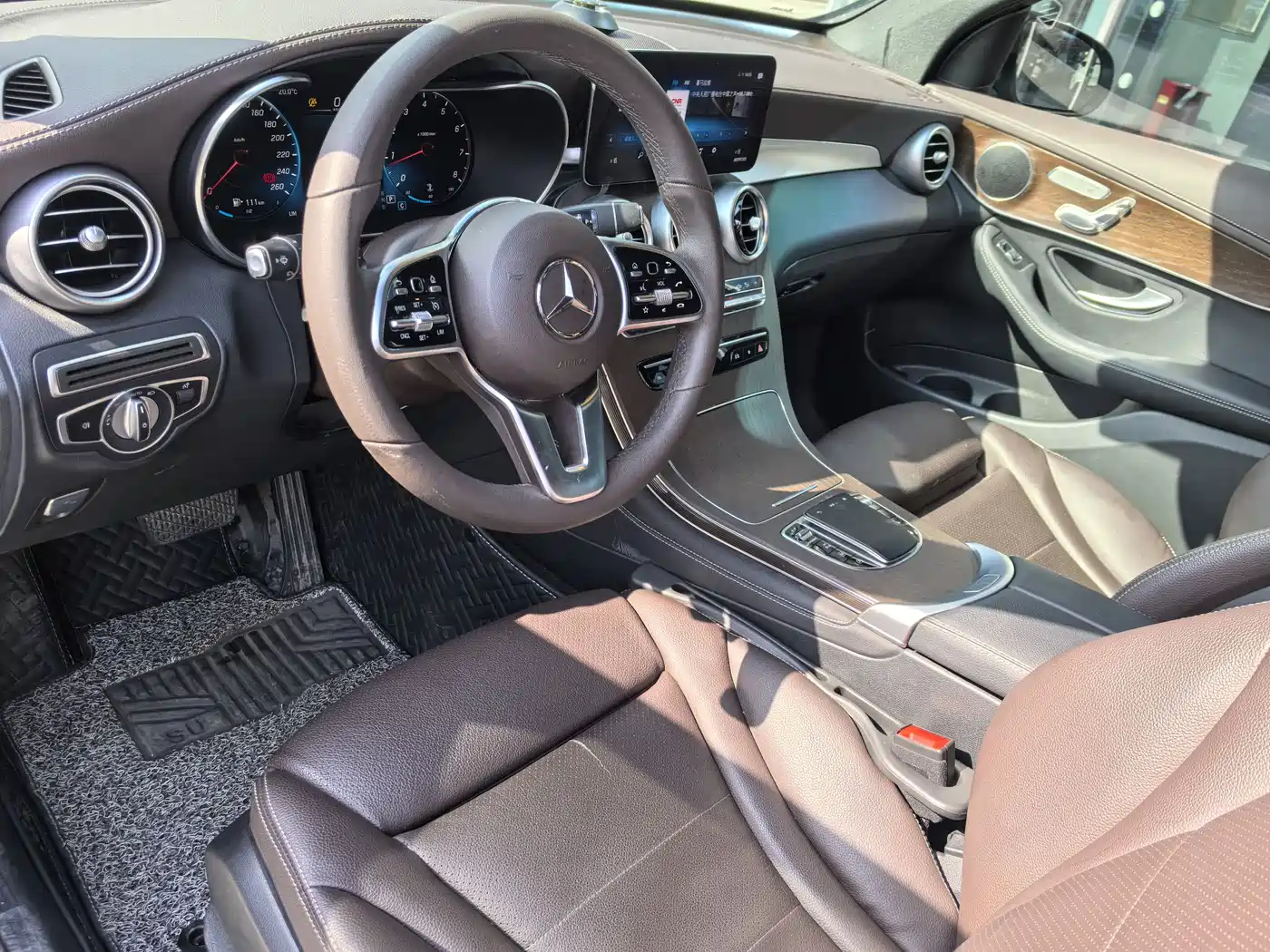 Mercedes-Benz GLC 2021 GLC 260 L 4MATIC Luxury фото 8
