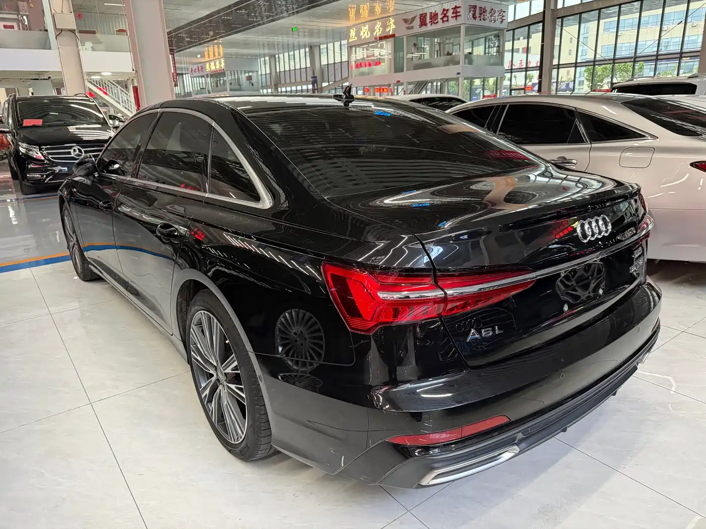 Audi A6L 2020 55 TFSI quattro Exclusive Dynamic фото 6
