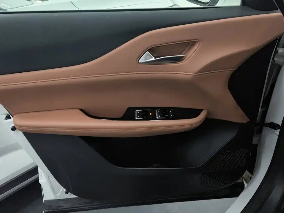 Changan UNI-Z 2024 2025 1.5T Premium