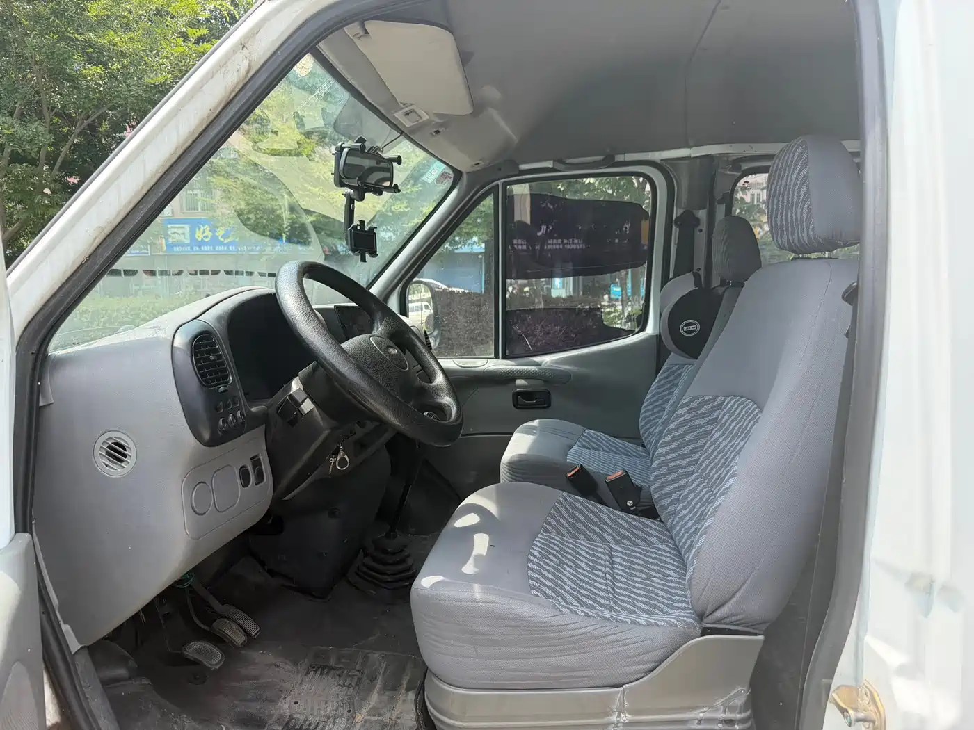 Ford Classic Transit 2016 2016 Model 2.8T Diesel Long Wheelbase 6-Seater Medium Roof Multi-Purpose Vehicle JX493ZLQ4