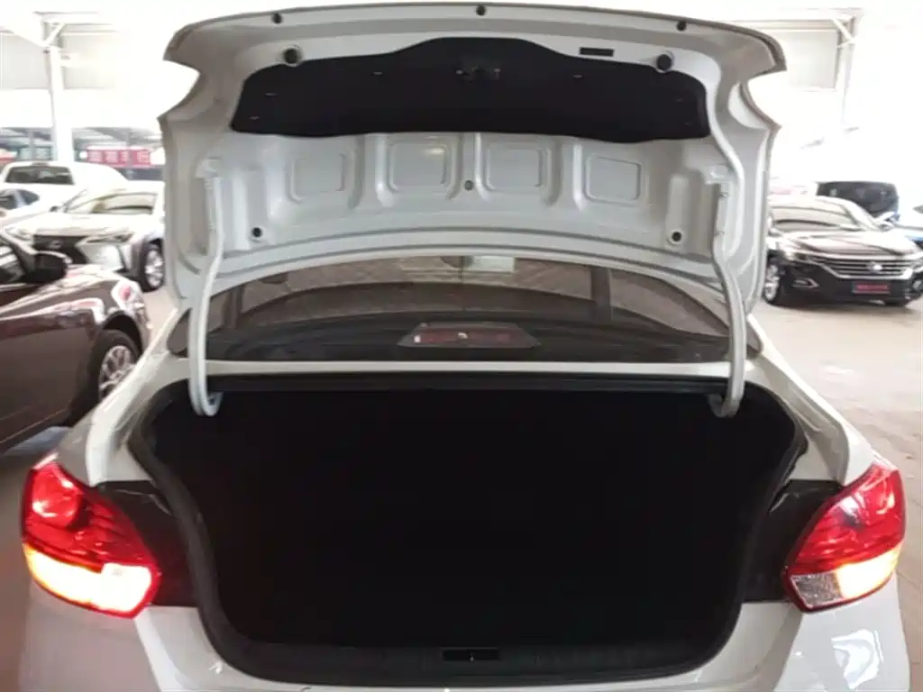 Kia Huan Chi 2017 1.4L Manual Smart Fashion фото 19