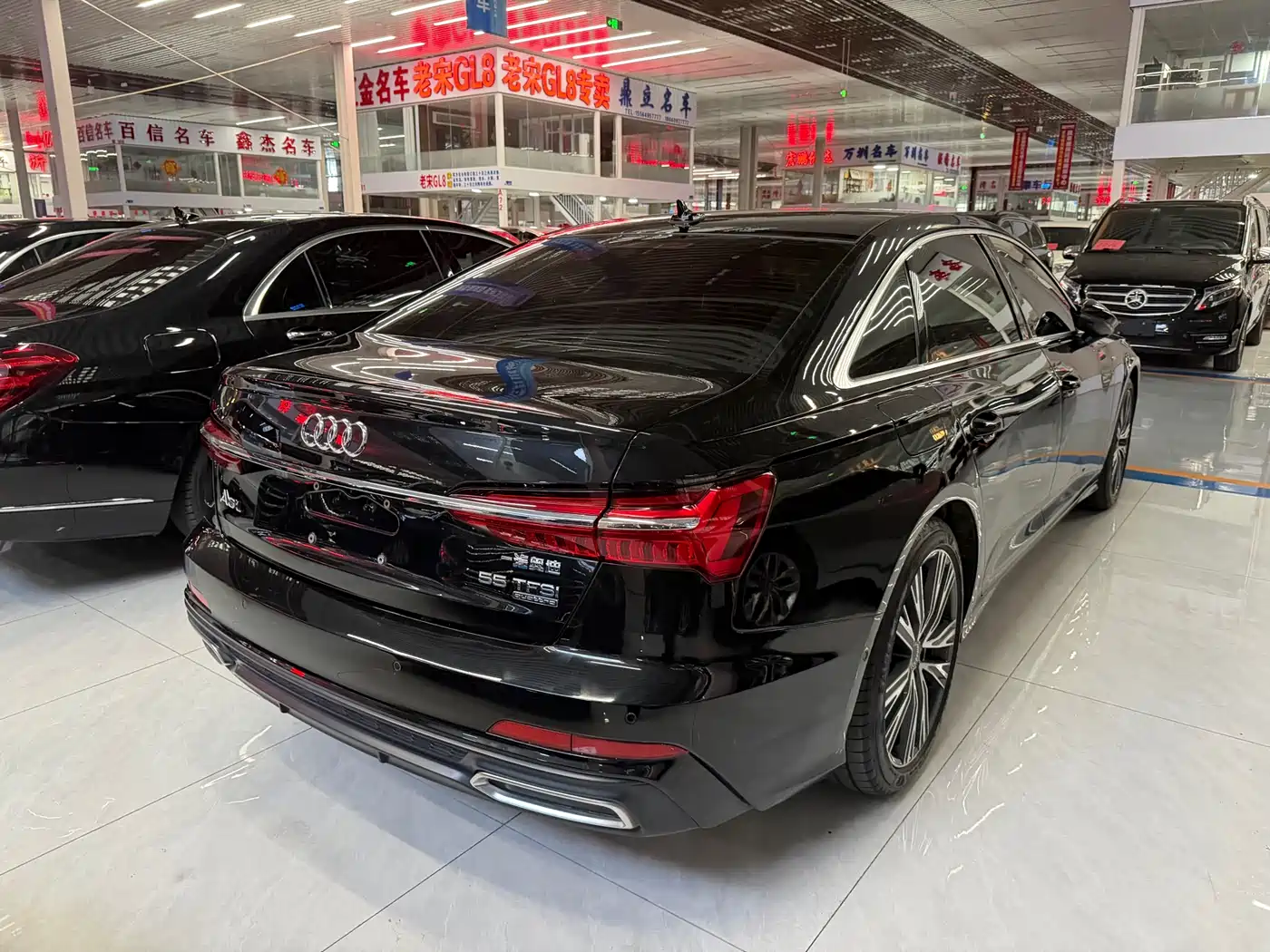 Audi A6L 2020 55 TFSI quattro Exclusive Dynamic фото 5
