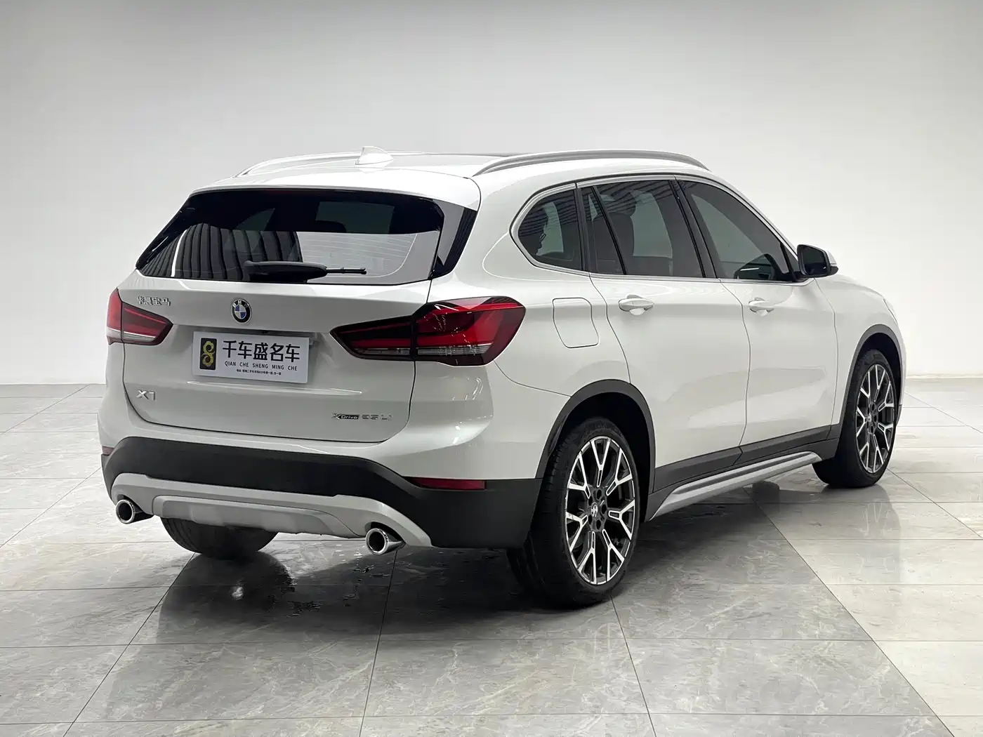 BMW X1 2020 xDrive25Li Premium Edition фото 6