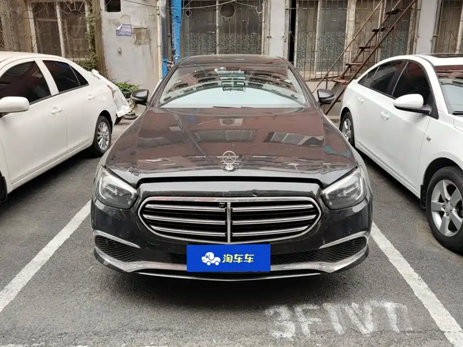 Mercedes-Benz E-Class 2023 Facelift E 300 L Luxury фото 2
