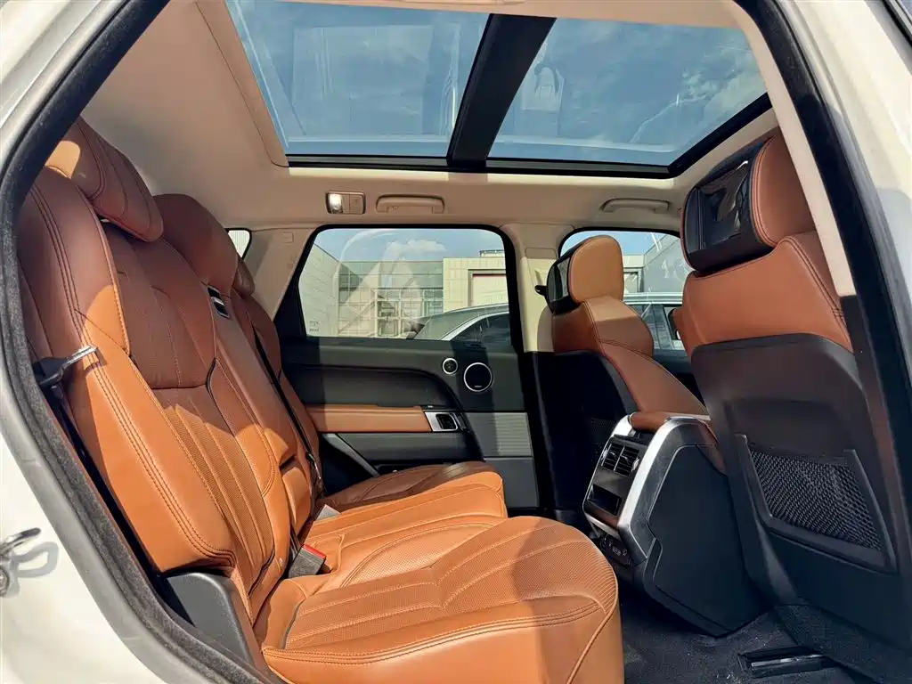 Land Rover Range Rover Sport 2017 3.0 SC V6 HSE DYNAMIC фото 2