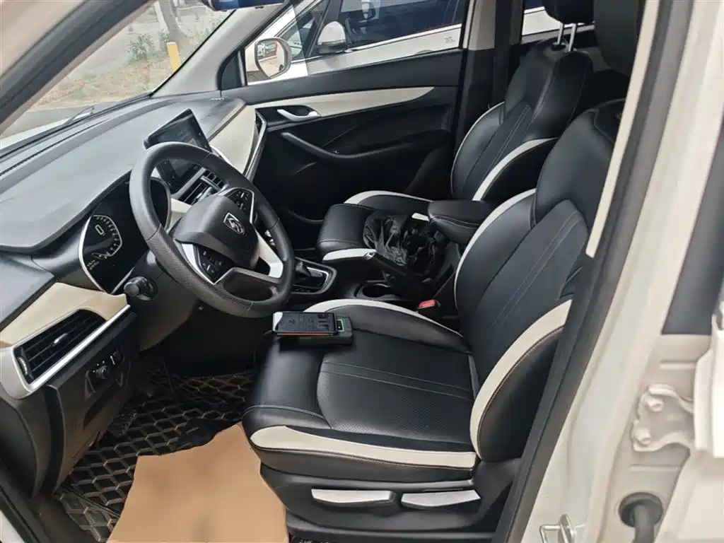 Baojun 360 2019 2019 1.5L CVT Elite (China VI)