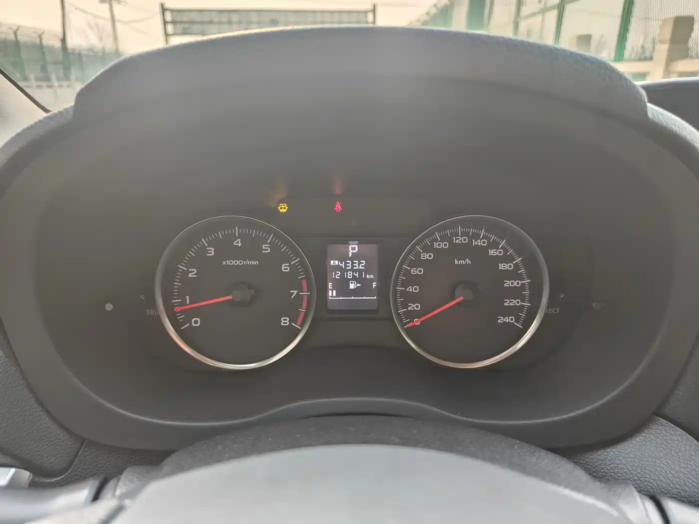 Subaru XV 2016 Model 2.0i Progressive Edition фото 14