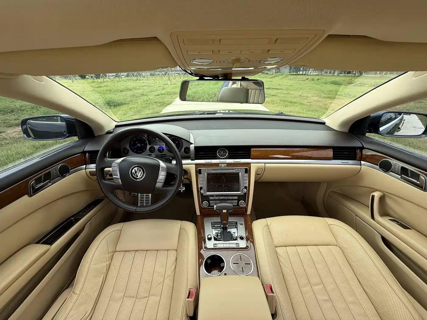 Volkswagen Phaeton 2012 3.0L Business фото 14