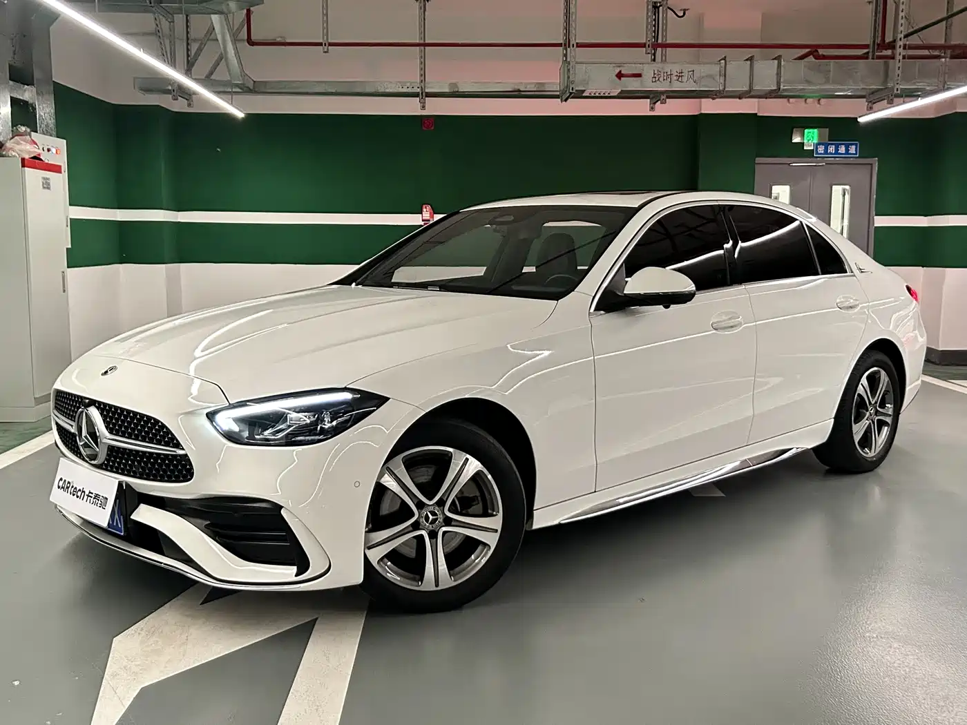 MERCEDES-BENZ C CLASS