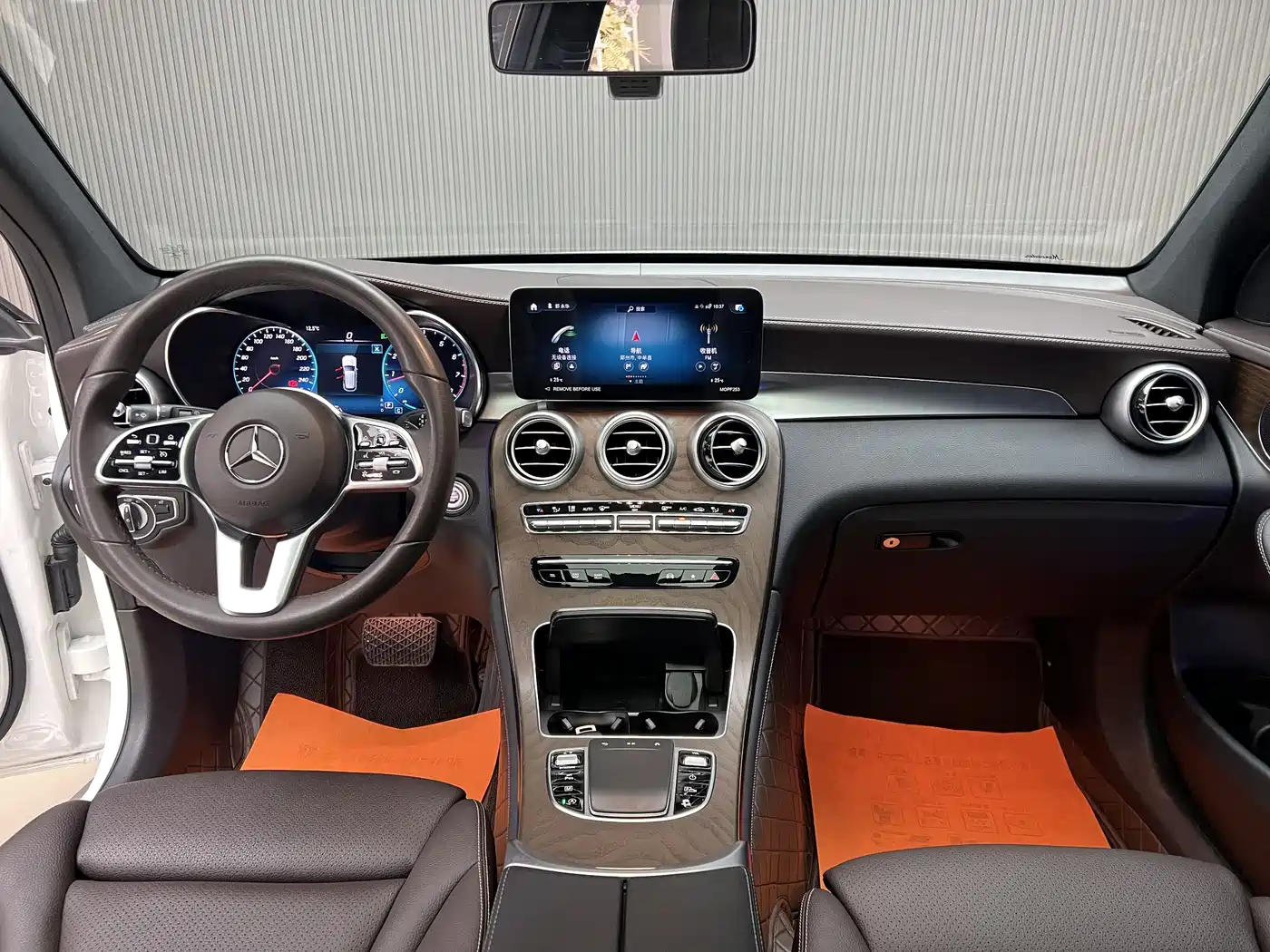 Mercedes-Benz GLC 2022 Facelift GLC 300 L 4MATIC Dynamic фото 11