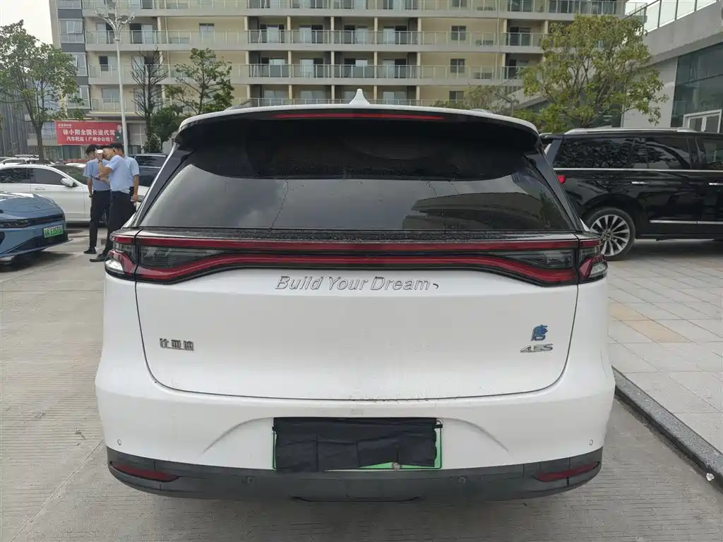 Фото 4 - BYD Tang New Energy