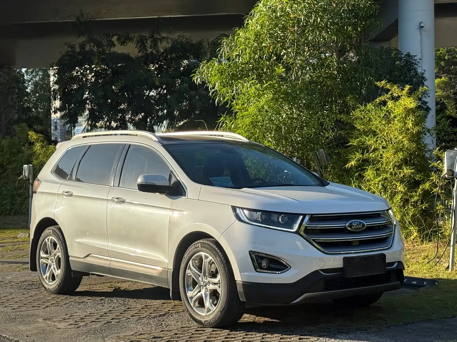 Фото 5 - Ford Edge