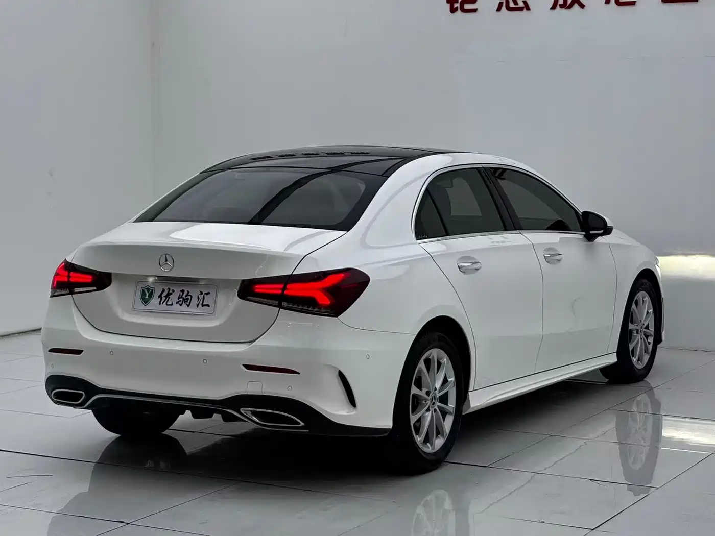Mercedes-Benz A-Class 2020 A 200 L Sport Sedan фото 5