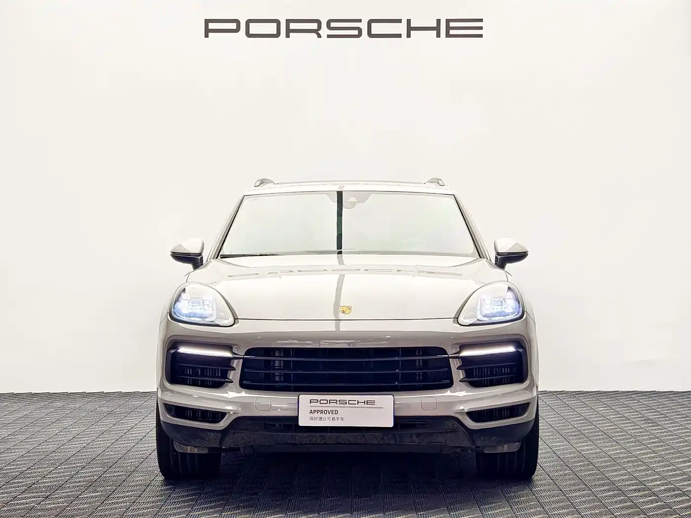 Porsche Cayenne фото 2