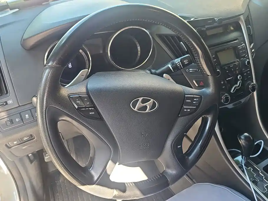 Hyundai Sonata 2012 2011 2.0L Auto Leading Edition