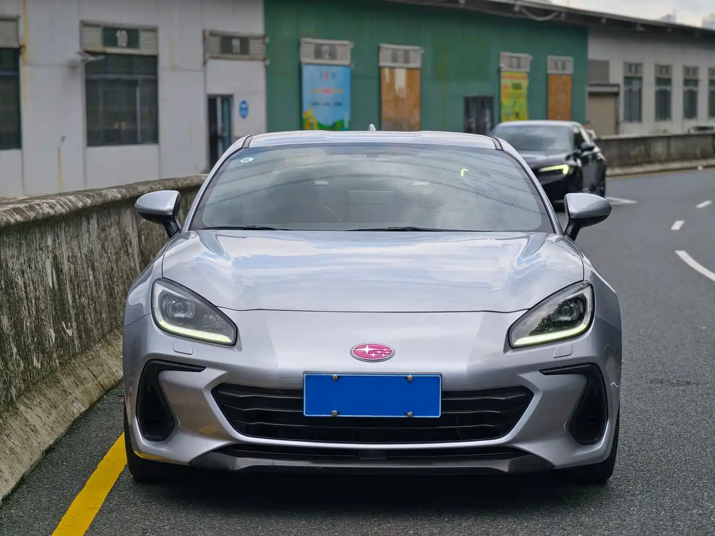 Subaru BRZ 2022 2.4L Manual фото 2