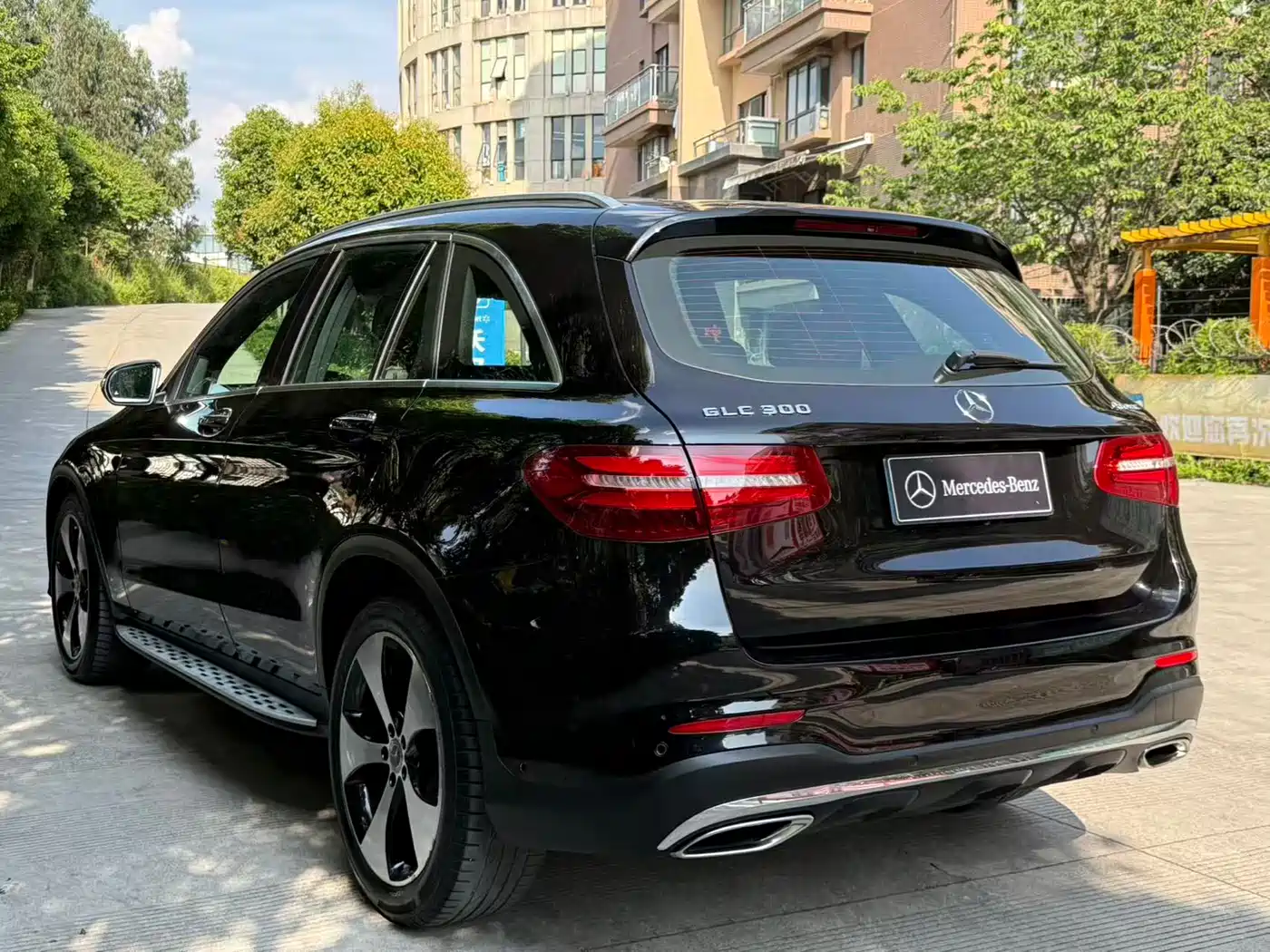 Mercedes-Benz GLC 2018 GLC 300 4MATIC Dynamic фото 37
