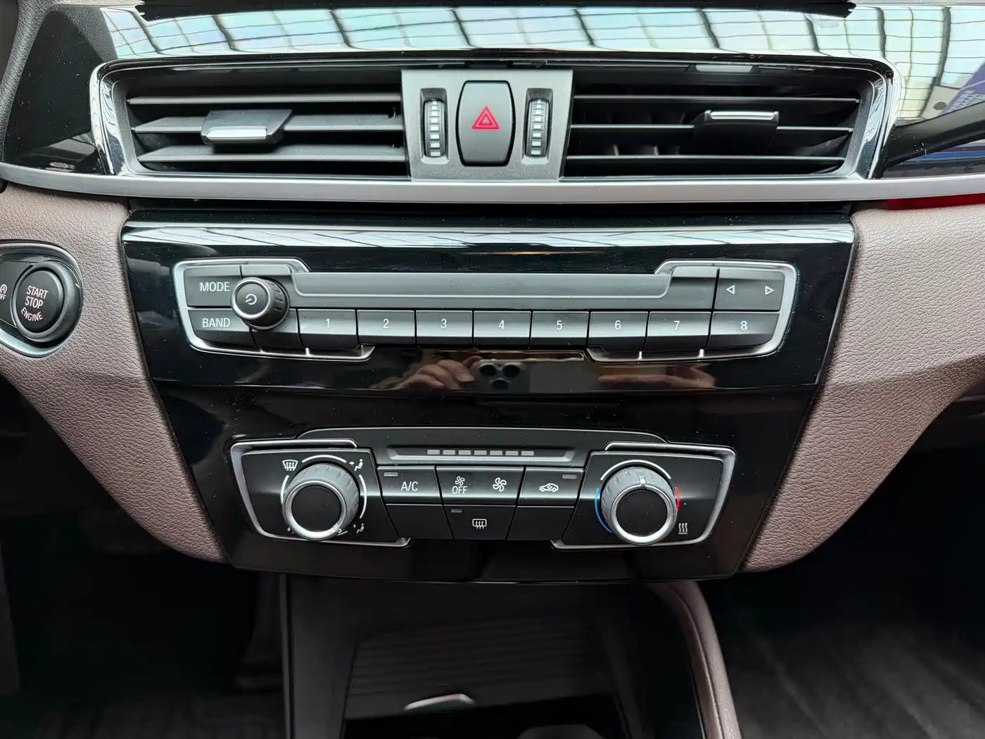 BMW X1 2022 sDrive20Li Fashion фото 16
