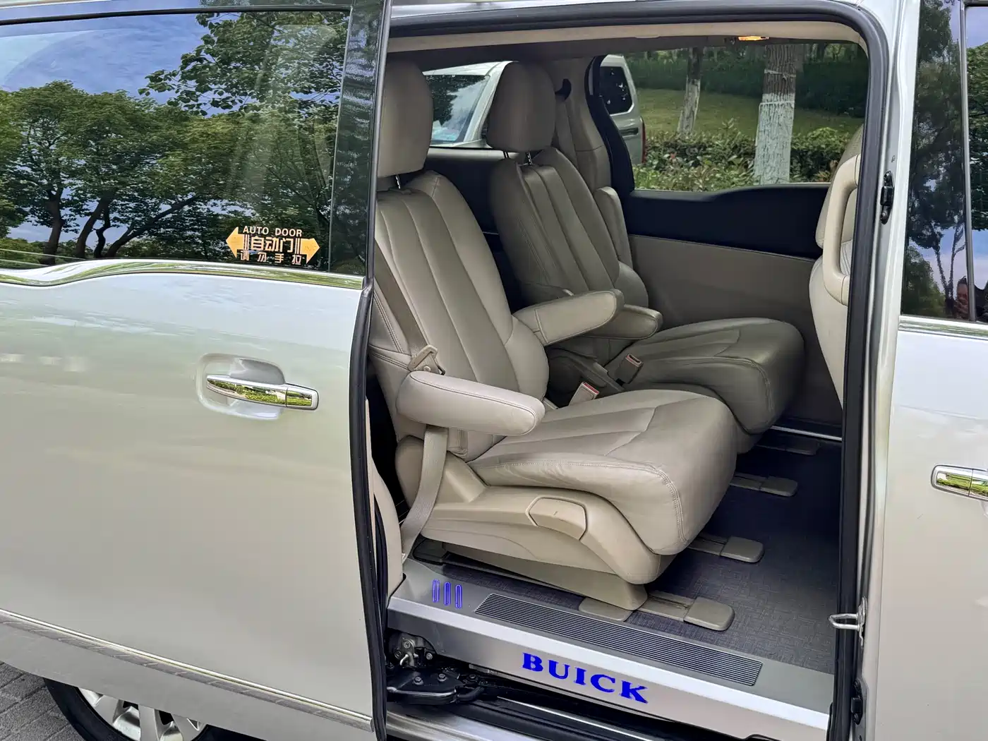 Buick GL8 2017 25S Luxury China V фото 13