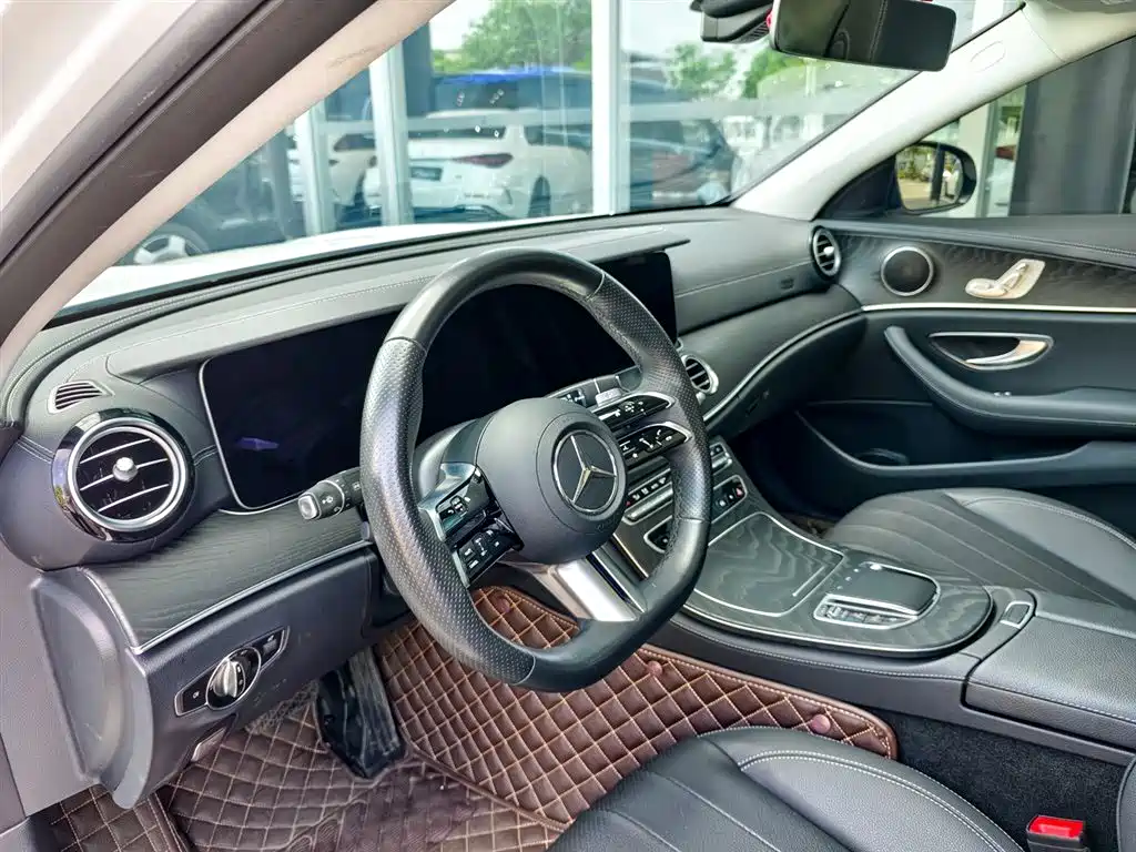 Mercedes-Benz E-Class (Import) 2023 Facelift E 260 Fashion Sport фото 10