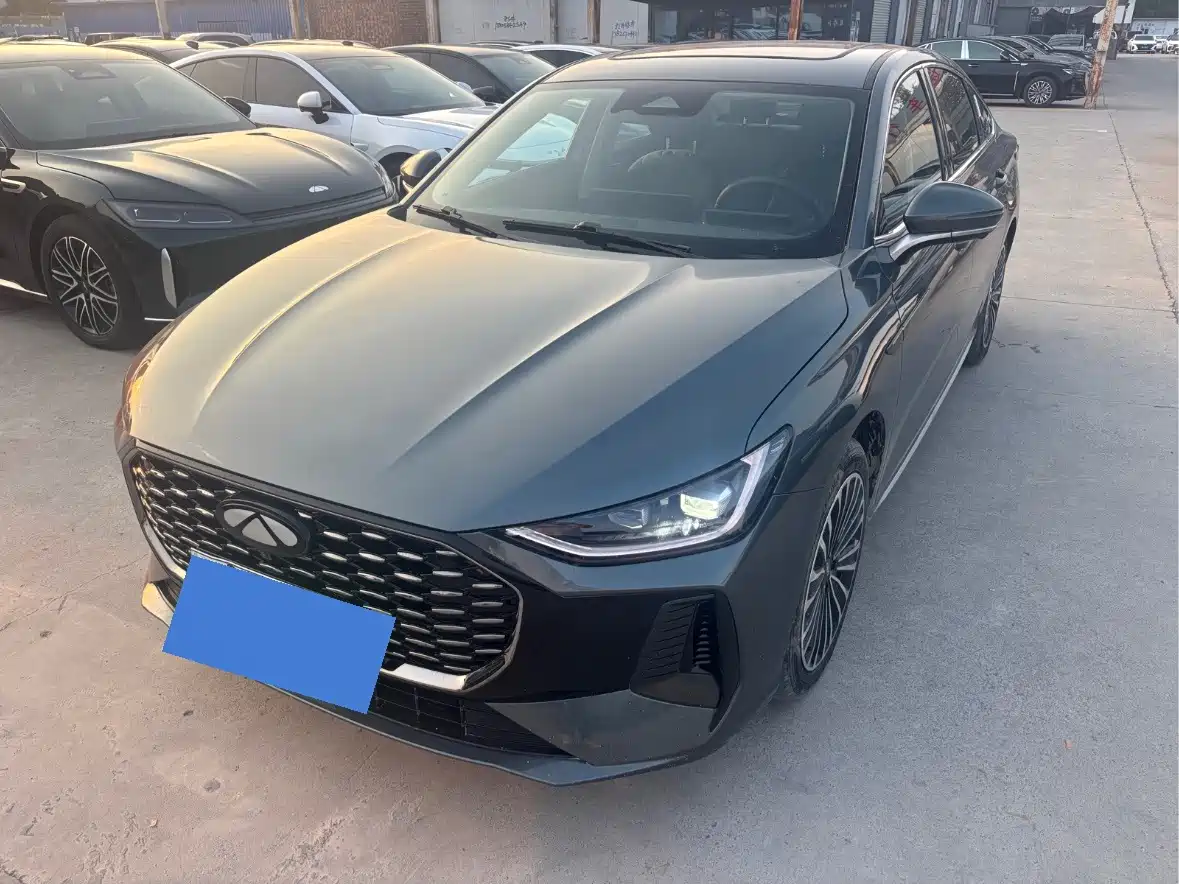 Chery Fengyun Fengyun A8L 2025 2025 1.5TGDI 145km Luxury