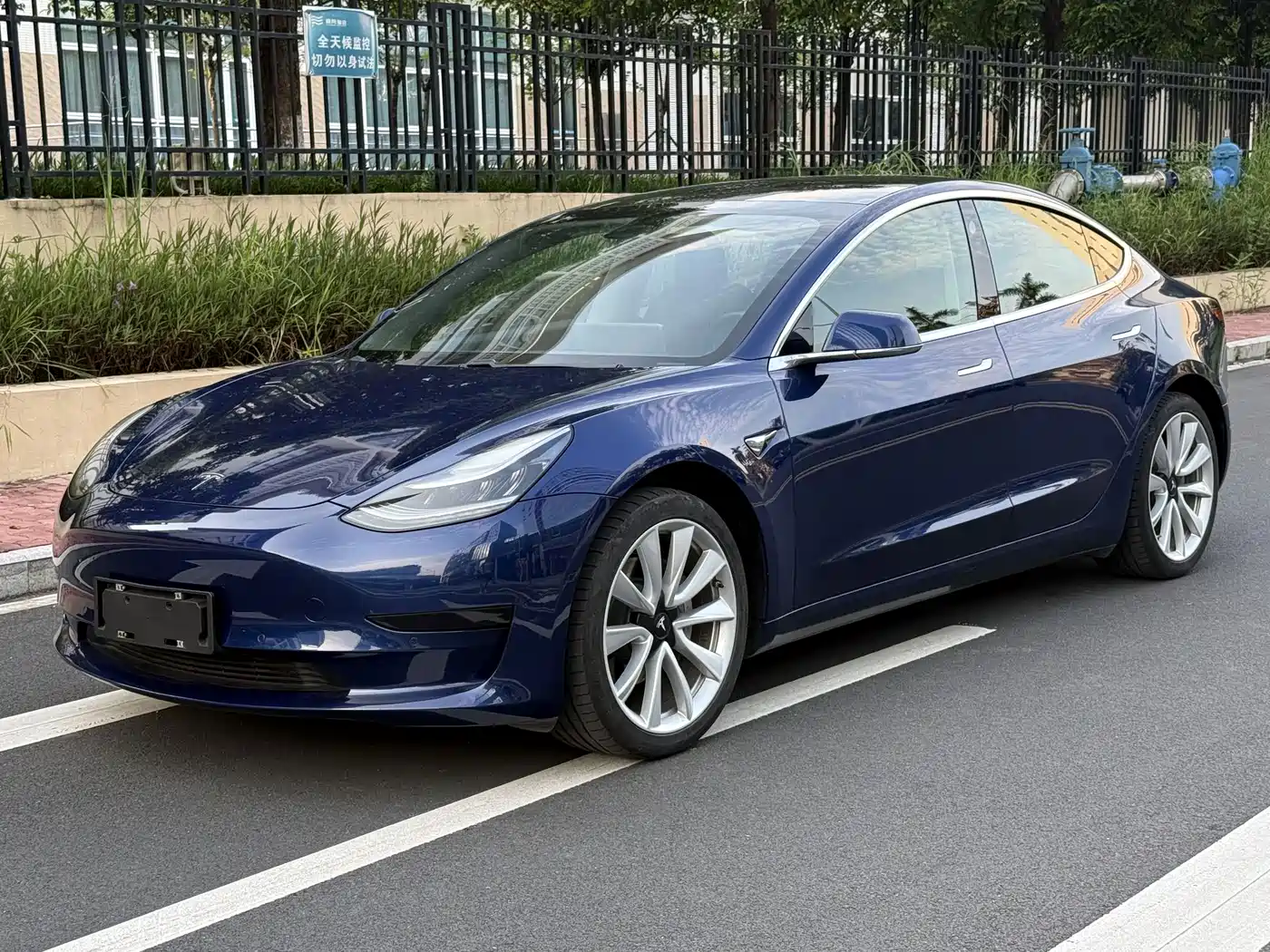 Tesla Model 3 2020 2019 Standard Range Rear-Wheel Drive Upgrade