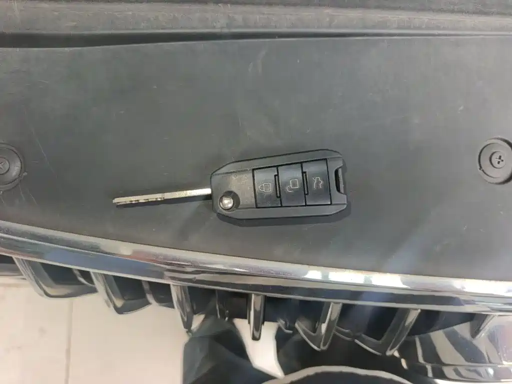 BAIC Weiwang S50 2017 2016 1.5T CVT Joy Elite
