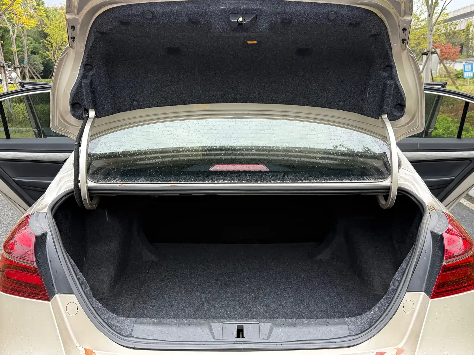 Photo 15 - Geely Emgrand