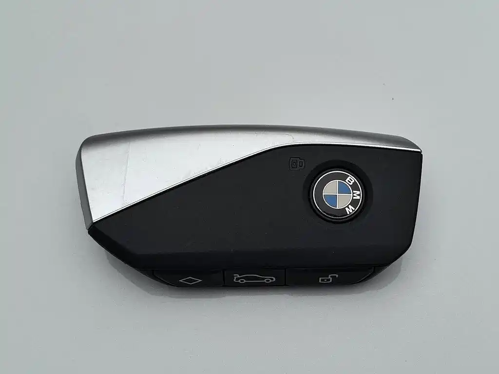 Photo 19 - BMW iX1
