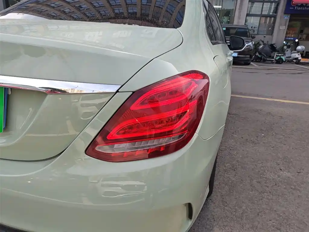 Mercedes-Benz C-Class 2018 C 200 L Sport Edition фото 8