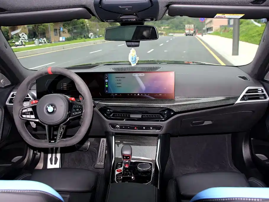BMW M2 2024 M2 фото 14