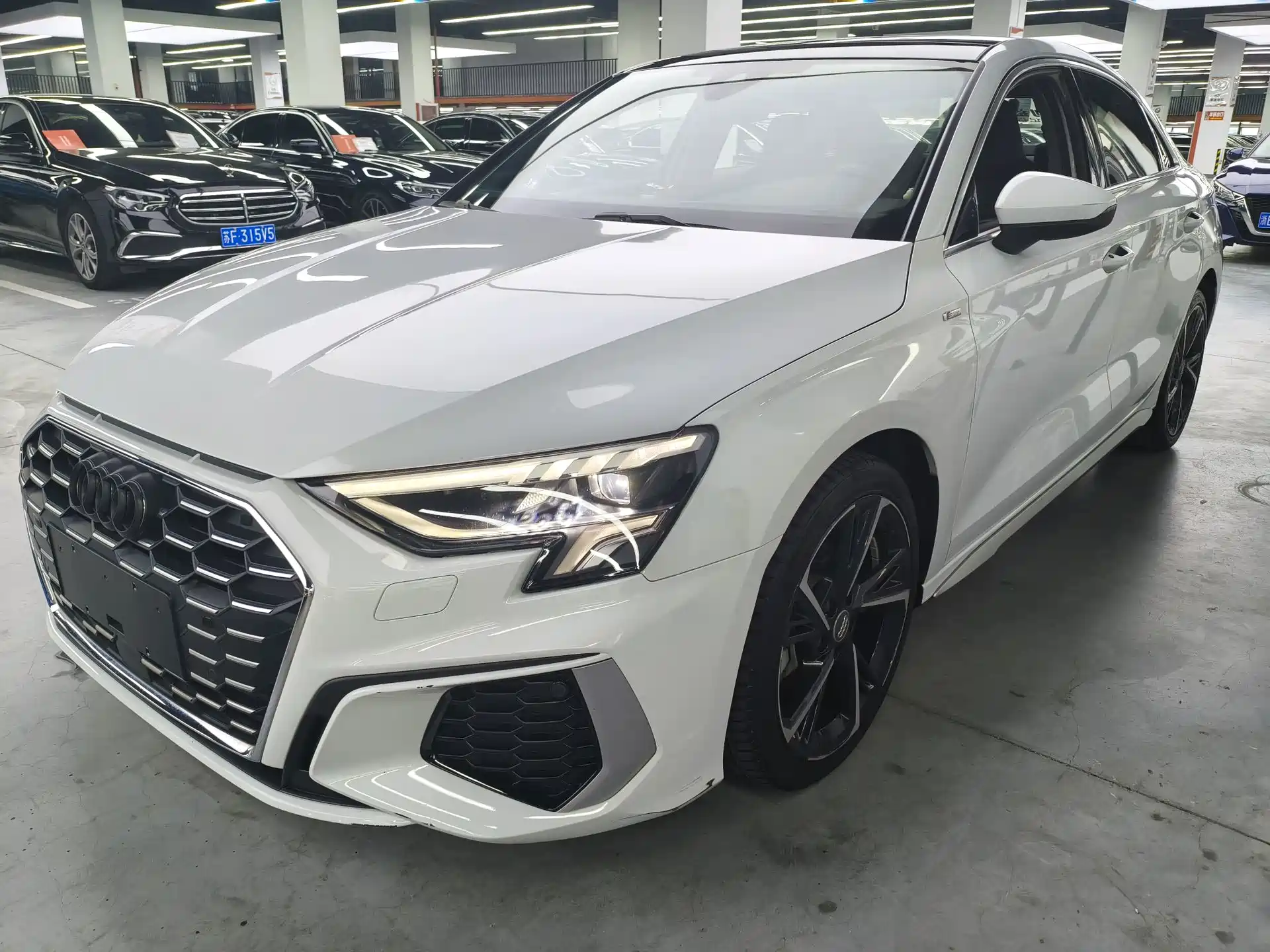 Фото 1 - Audi A3