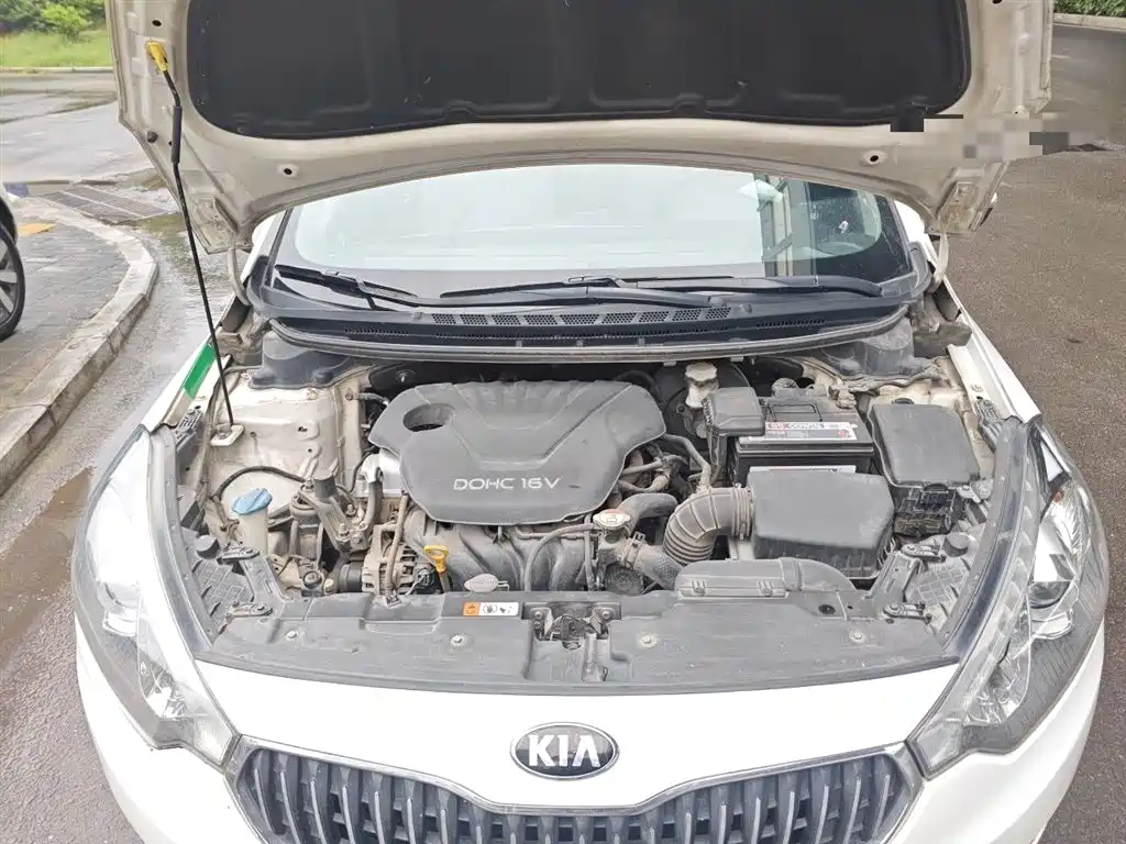 Kia K3 2013 1.6L Manual GLS фото 11