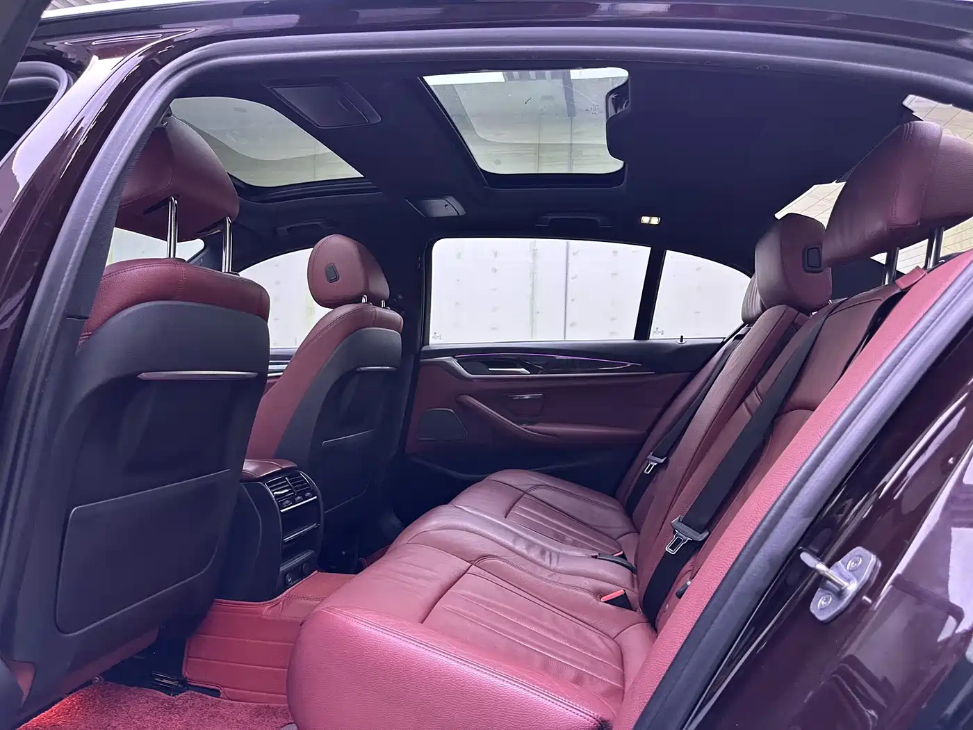 BMW 5 Series 2019 530Li Leading M Sport Package фото 9