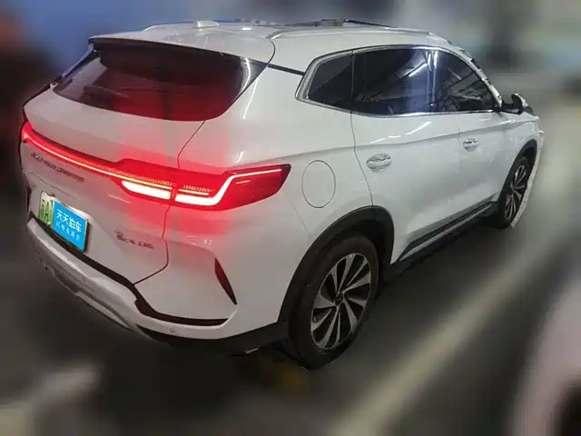 BYD Song PLUS PHEV 2023 Champion Edition DM-i 110KM Flagship — фото 2
