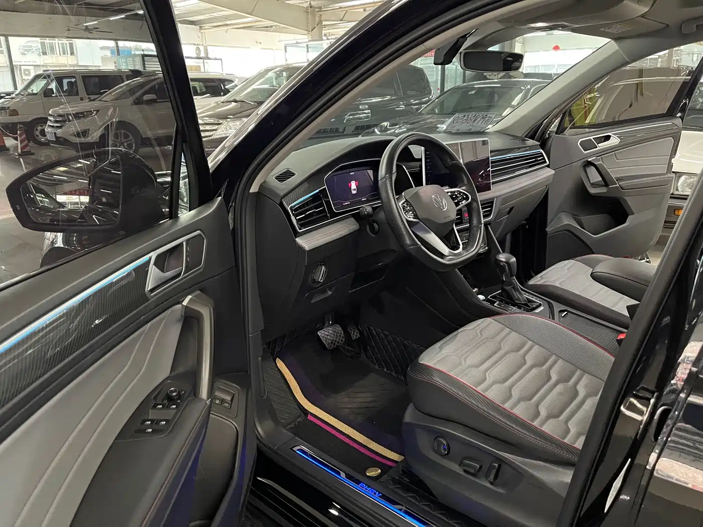 VOLKSWAGEN TIGUAN L NEW ENERGY