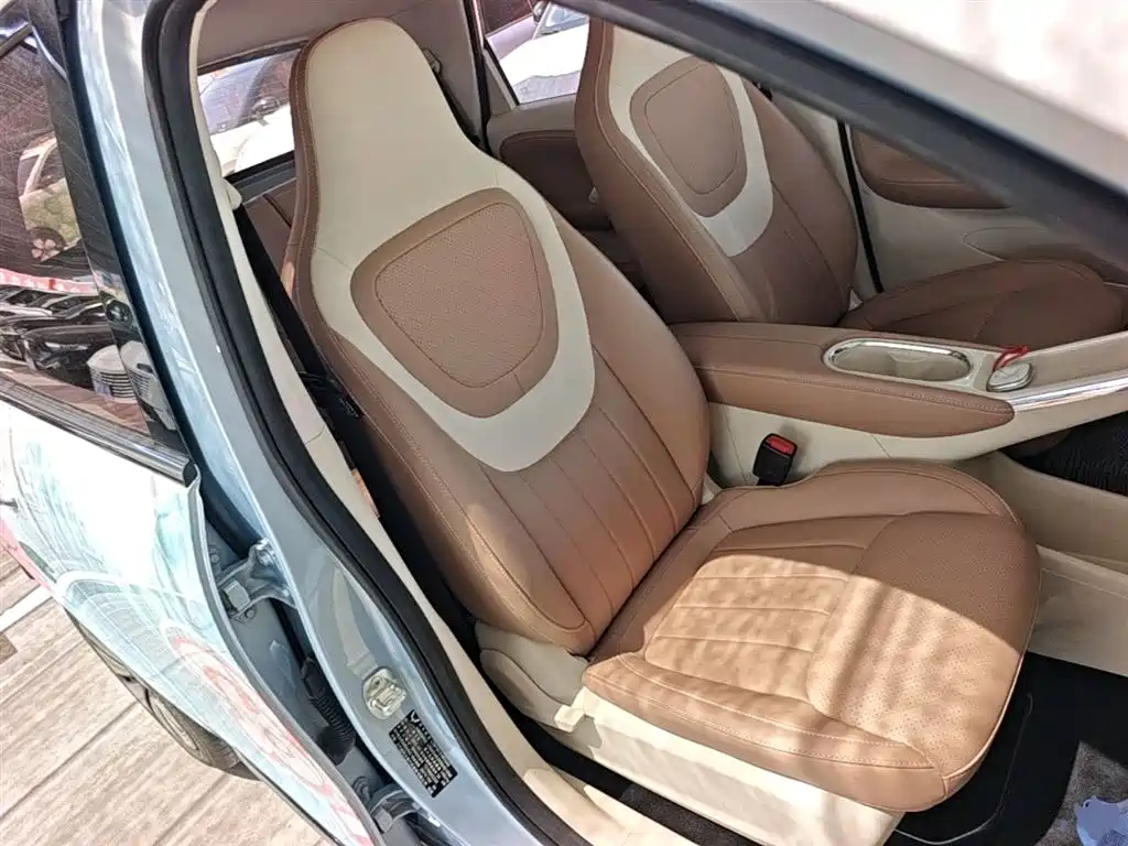 Фото 25 - Wuling Motors Wuling Bingo