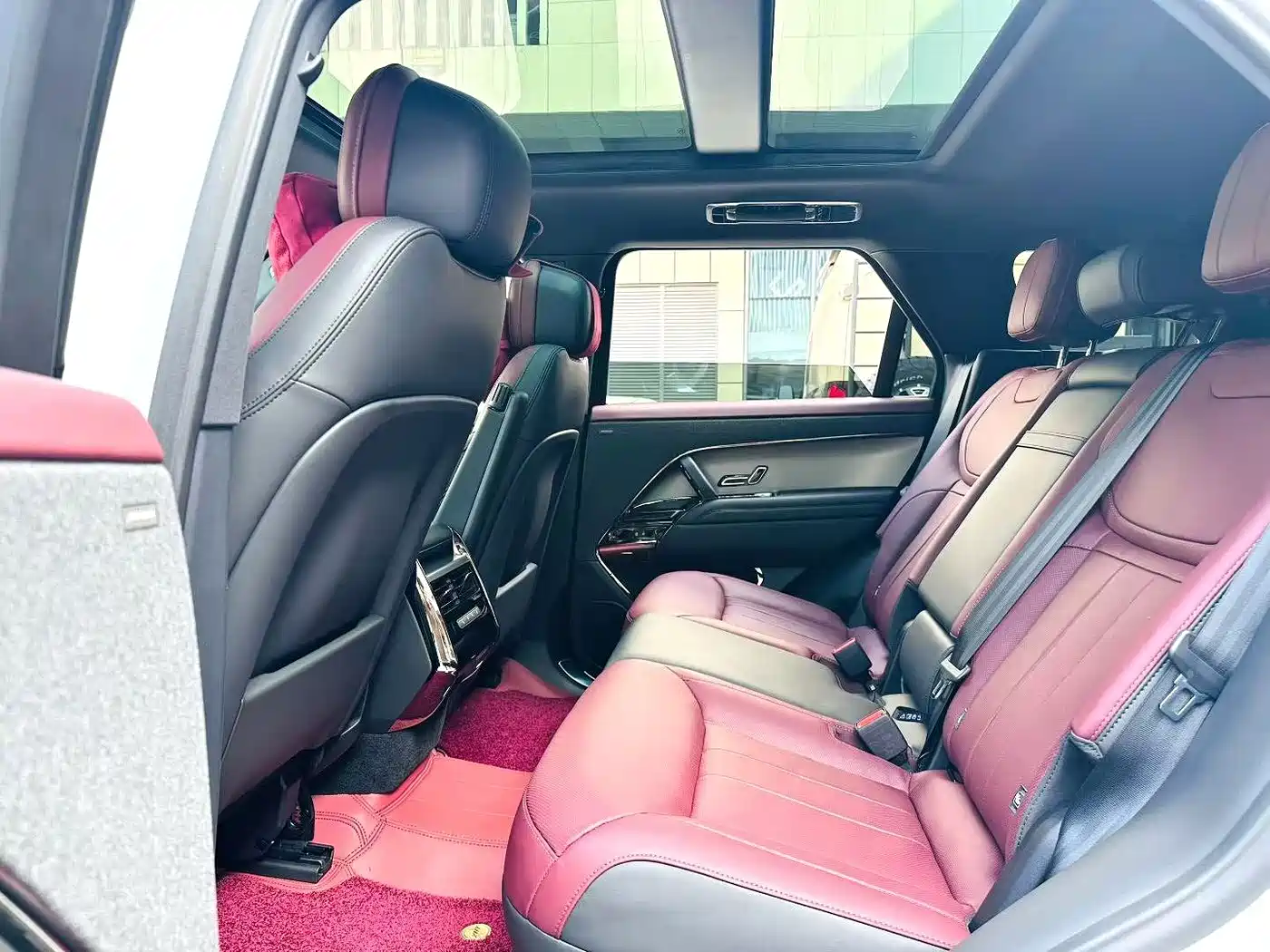 Land Rover Range Rover Sport 2025 2025 400PS Dynamic SE