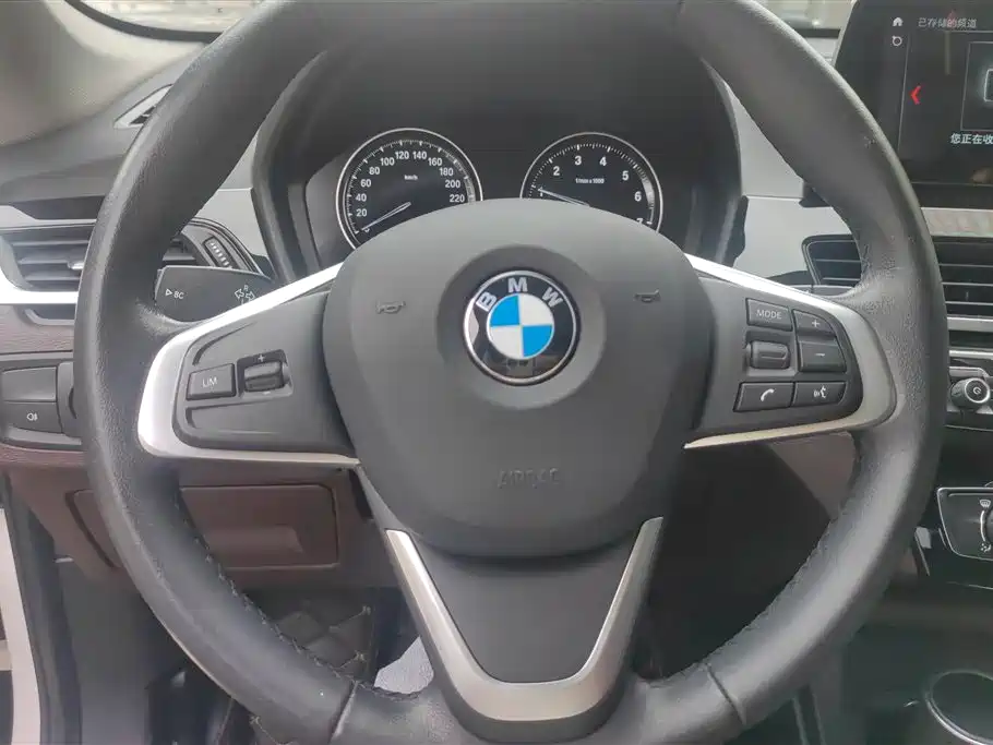 BMW X1 2021 sDrive20Li Fashion фото 15