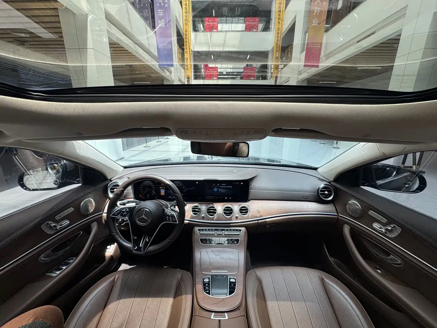 Mercedes-Benz E-Class 2023 E 300 L Fashion фото 12