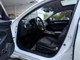 Photo 8 - Honda Accord