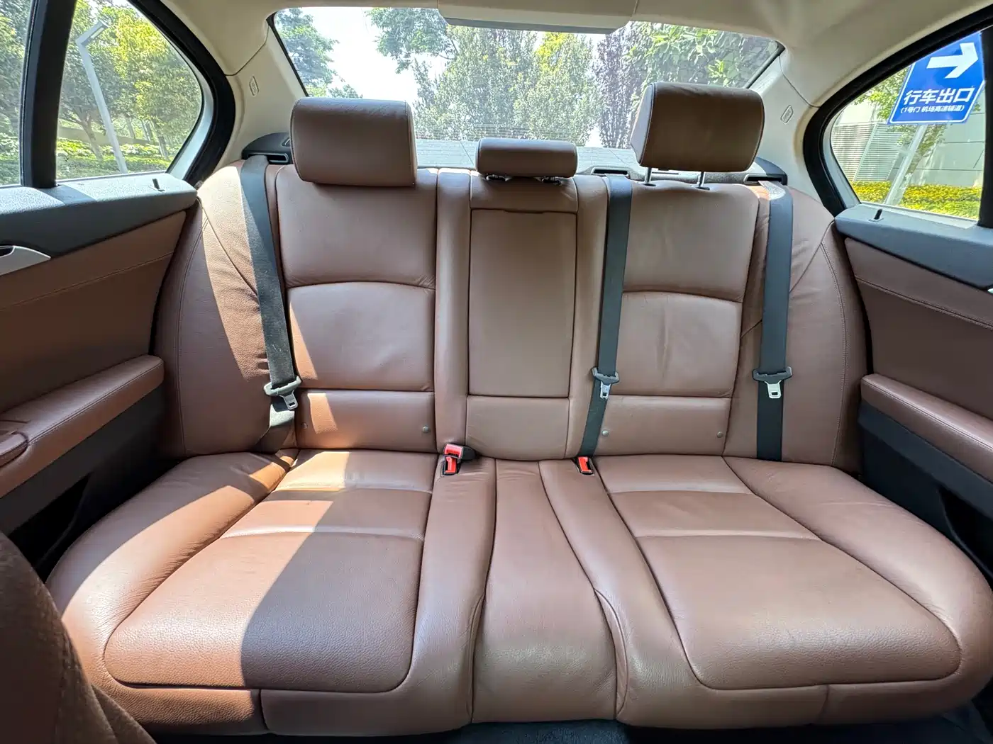 BMW 5 Series 2017 525Li Leading Edition фото 21