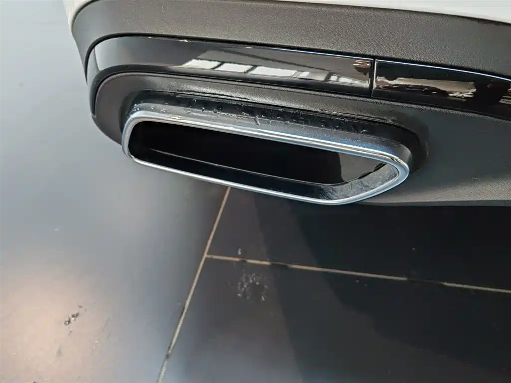 Mercedes-Benz C-Class 2024 C 260 L Night Edition Sport фото 18
