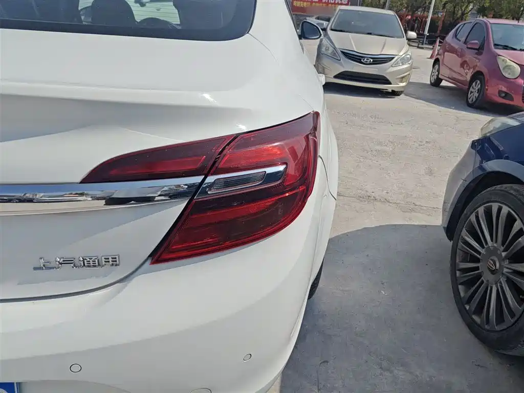 Buick Regal 2015 1.6T Leading Tech Edition фото 24