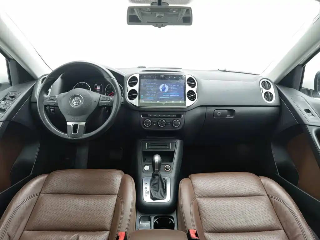 Фото 5 - Volkswagen Tiguan