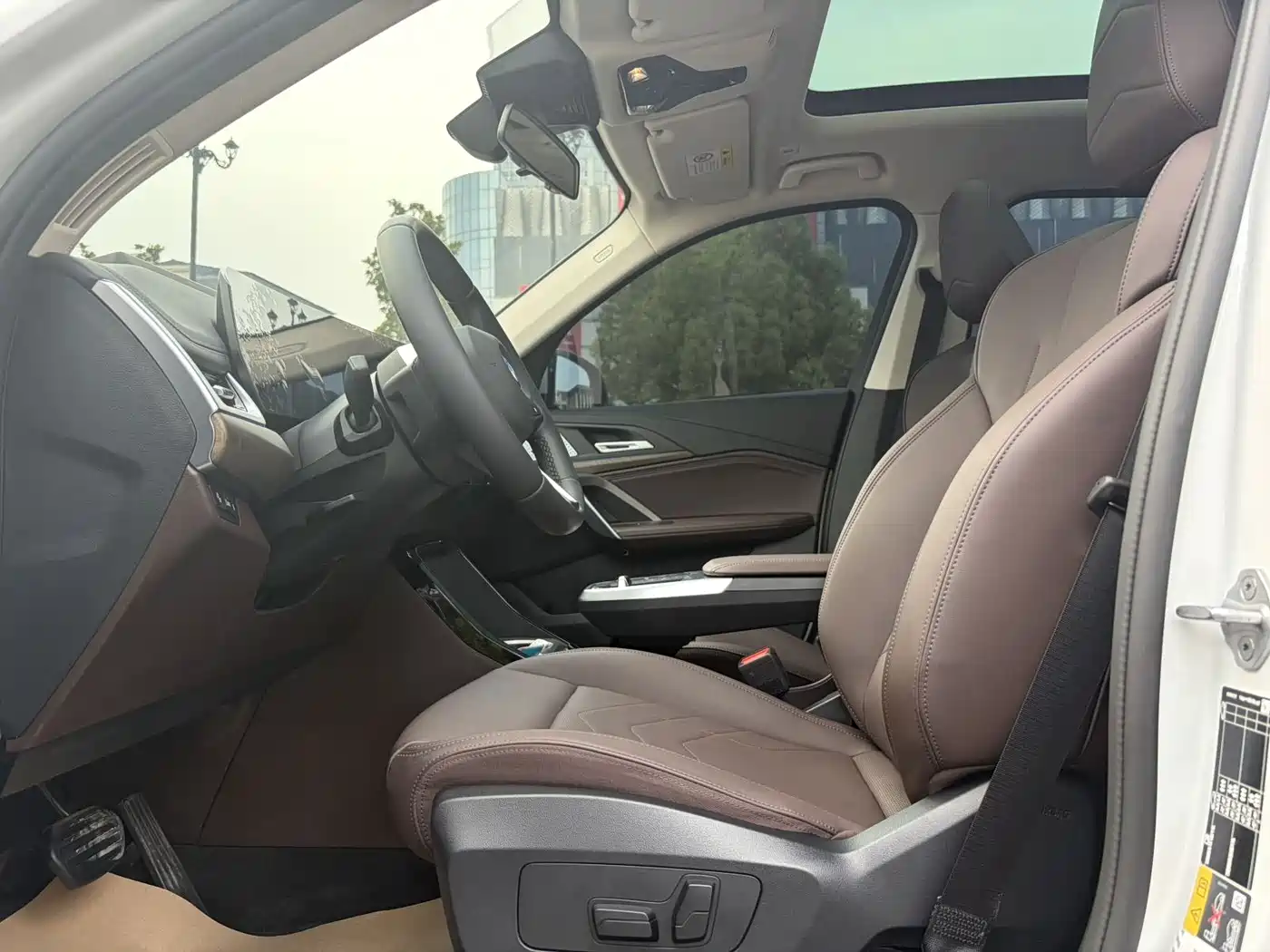 BMW iX1 2025 xDrive30L X Design Package фото 4