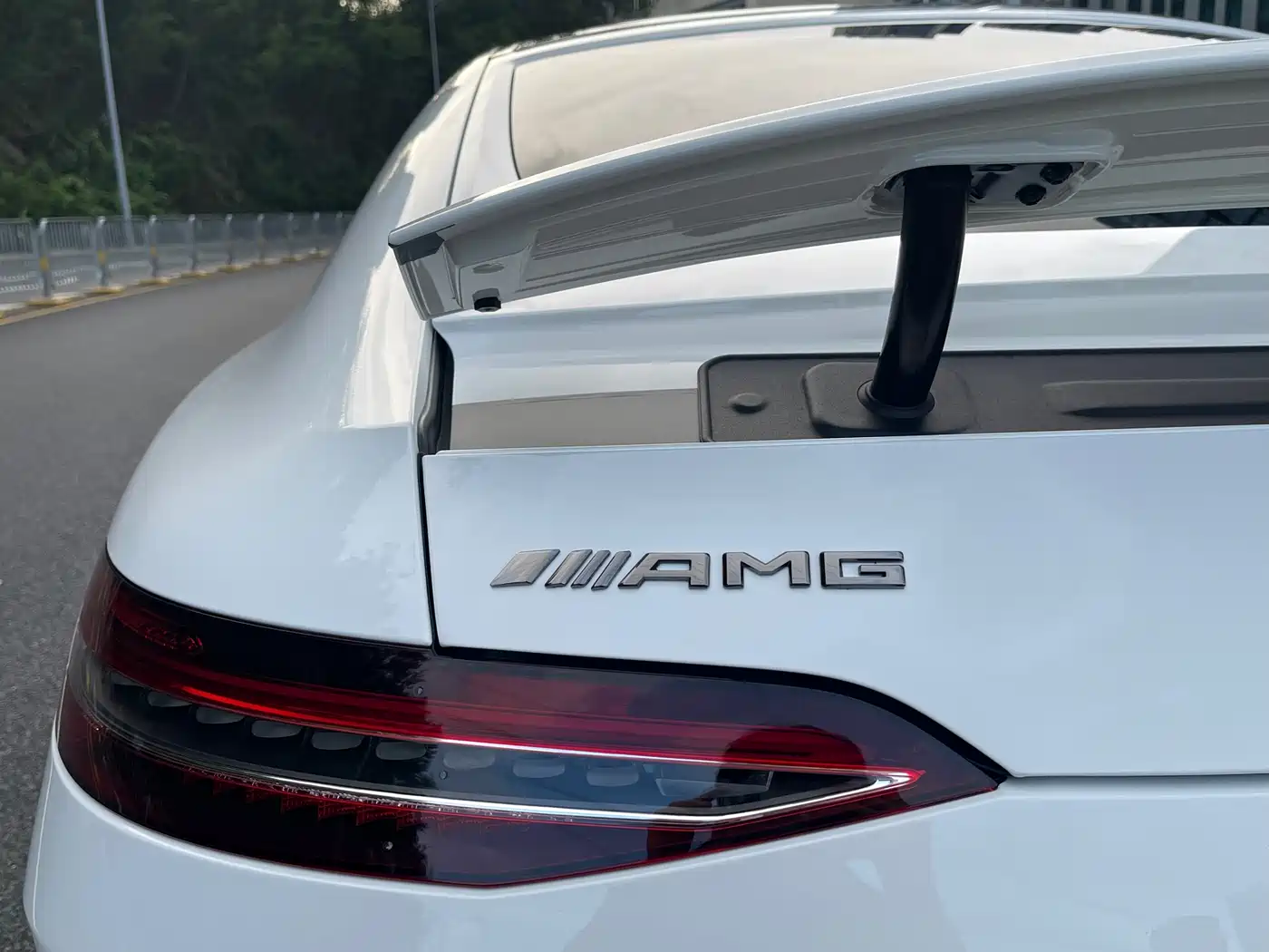 Mercedes-Benz AMG GT 2025 AMG GT 50 4-Door Coupe China Special Edition фото 14